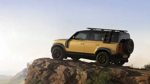 Land Rover lanza el Defender Trophy, una competición de aventura y una serie especial de su icónico 4x4 1 Motor16 Land Rover lanza el Defender Trophy, una competición de aventura y una serie especial de su icónico 4x4