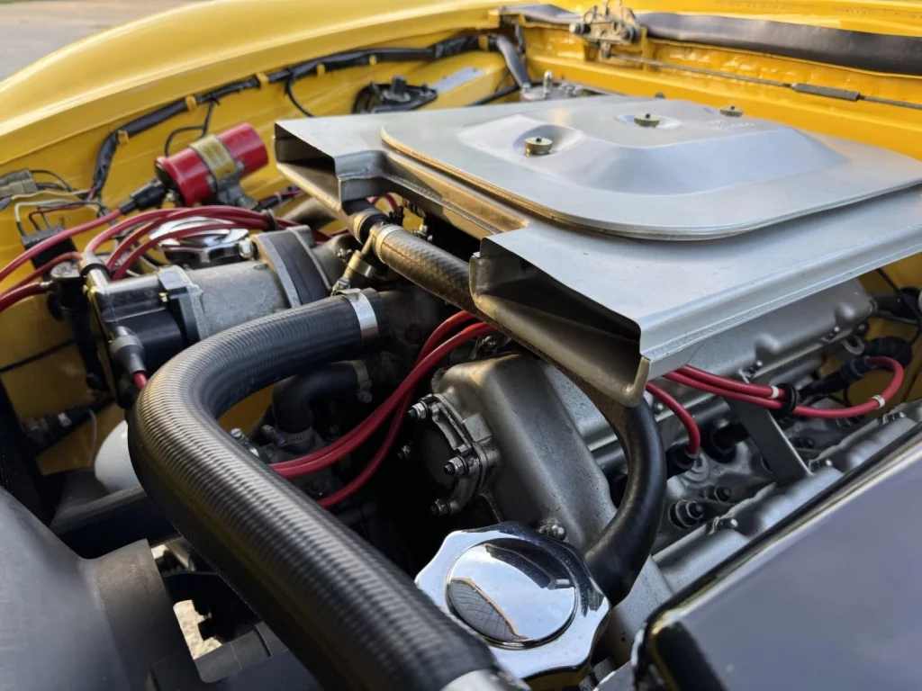 Este Fiat Dino Spider de 1967 es prácticamente un Ferrari de la época, y está a la venta 58 Motor16 fiat dino spider 1967 39 Motor16