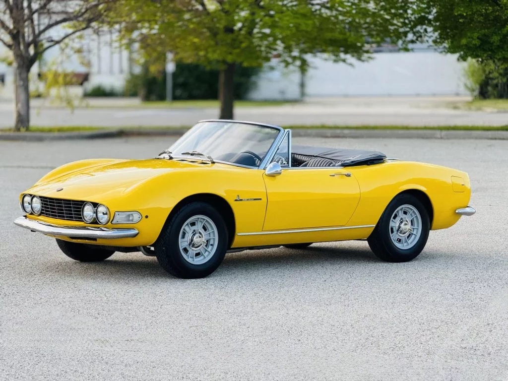 Este Fiat Dino Spider de 1967 es prácticamente un Ferrari de la época, y está a la venta 45 Motor16 fiat dino spider 1967 49 Motor16