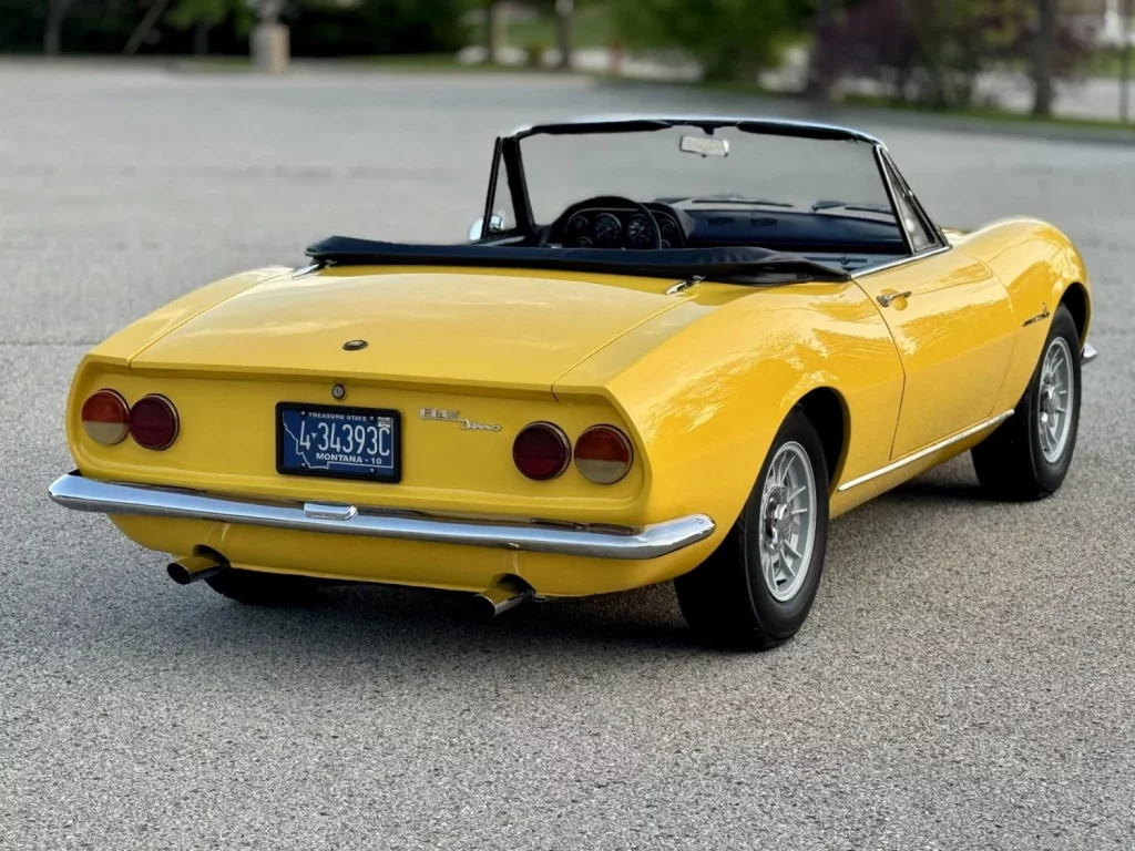 Este Fiat Dino Spider de 1967 es prácticamente un Ferrari de la época, y está a la venta 48 Motor16 fiat dino spider 1967 52 Motor16