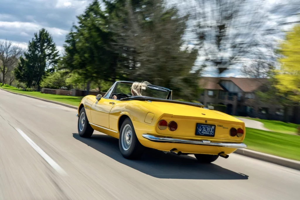 Este Fiat Dino Spider de 1967 es prácticamente un Ferrari de la época, y está a la venta 90 Motor16 Este Fiat Dino Spider de 1967 es prácticamente un Ferrari de la época, y está a la venta