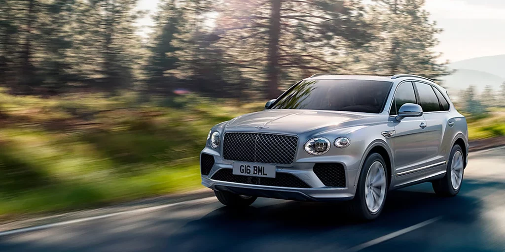 La fascinante colección de coches de Ed Sheeran que tiene sabor británico y más de 1 millón invertido 3 Motor16 Bentley Bentayga