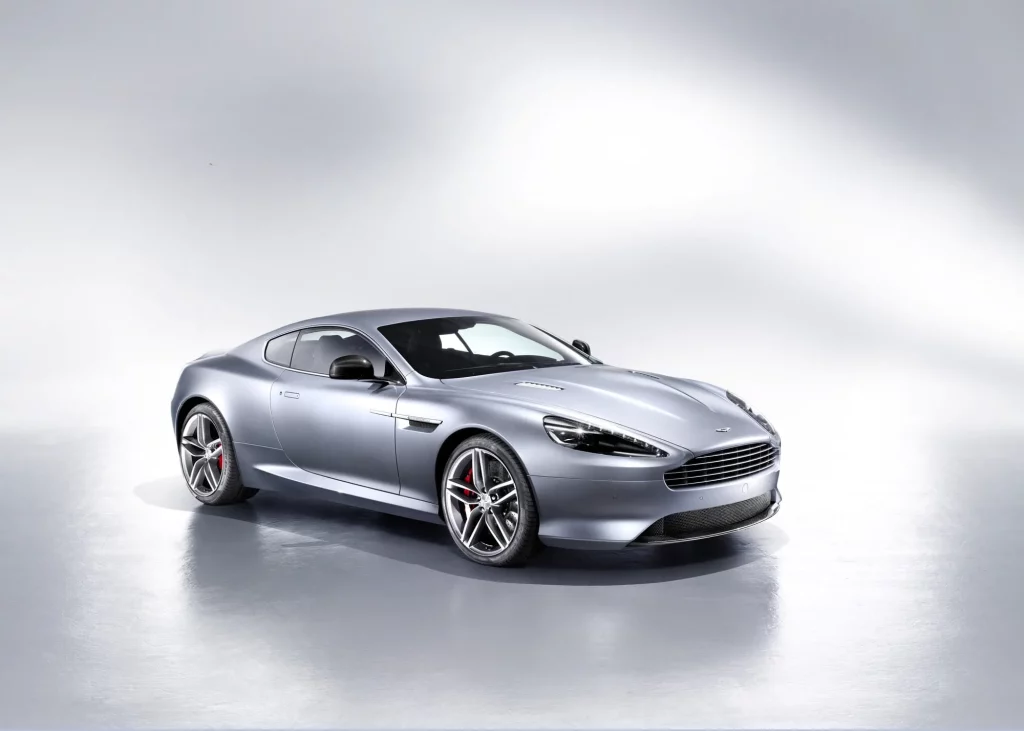 La fascinante colección de coches de Ed Sheeran que tiene sabor británico y más de 1 millón invertido 1 Motor16 Aston Martin DB9