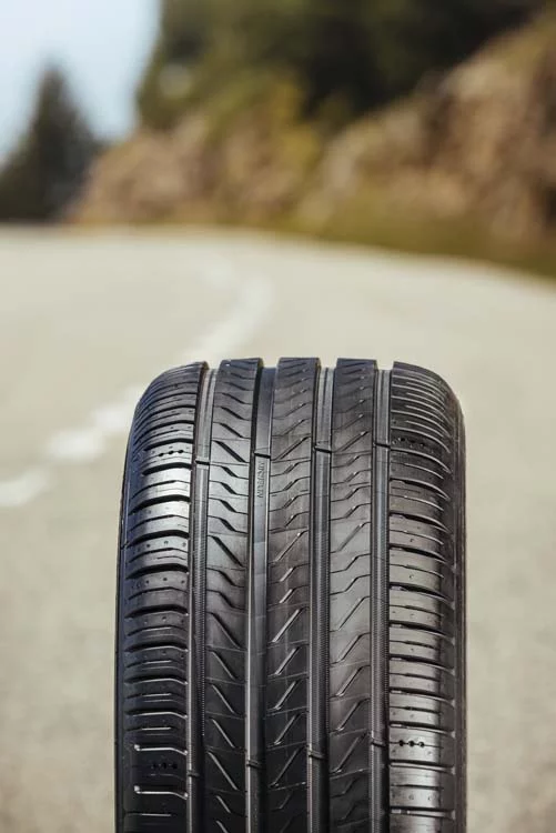 Michelin Primacy 5, más lejos, más seguro, más silencioso... y fabricado en Valladolid 12 Motor16 mg 2341 Motor16