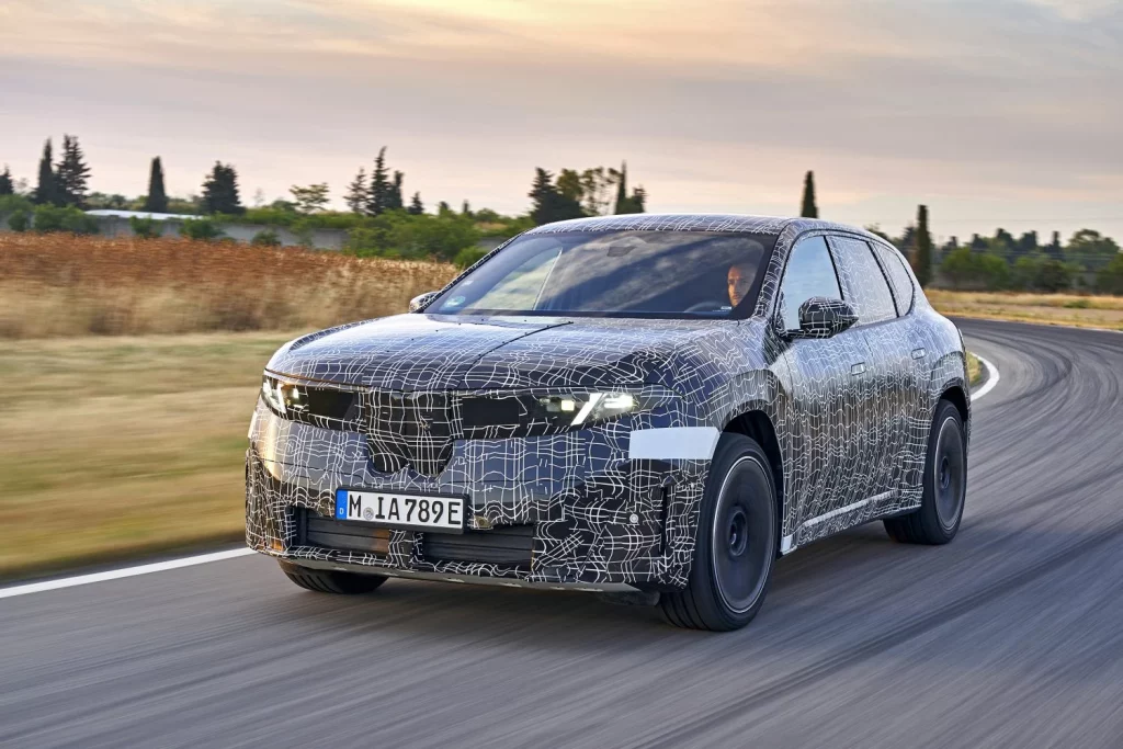 El nuevo BMW iX3 2026 ofrecerá casi 800 kilómetros de autonomía 15 Motor16 El nuevo BMW iX3 2026 ofrecerá casi 800 kilómetros de autonomía