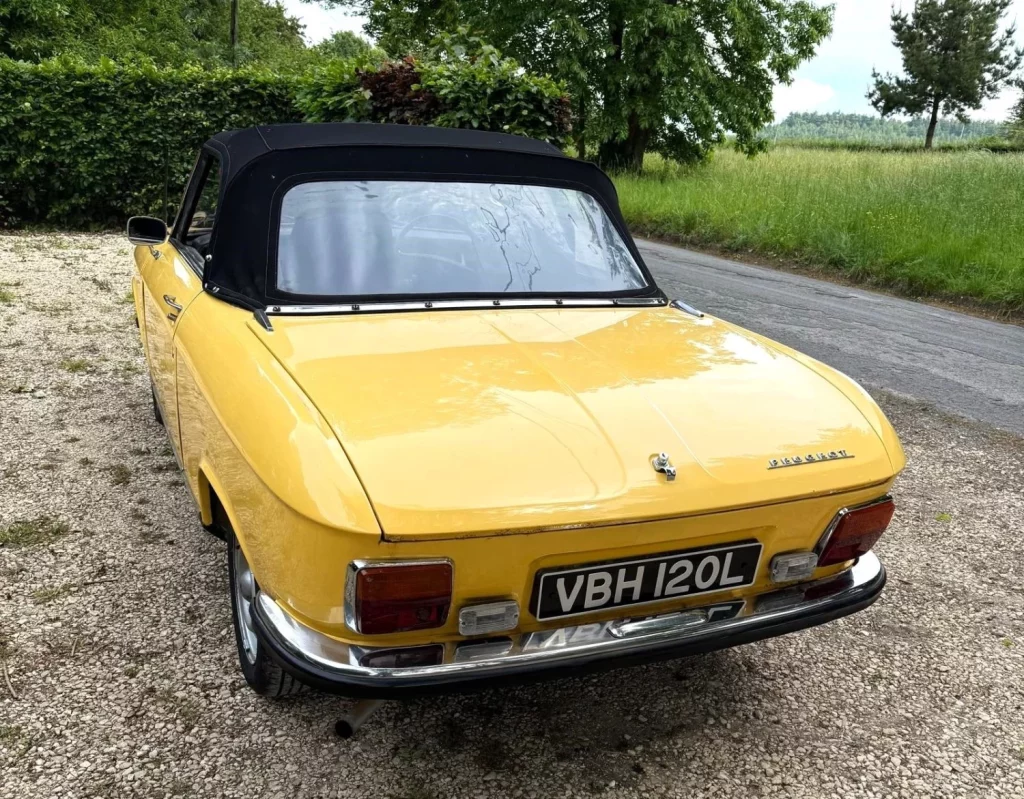 Este Peugeot 304 Cabriolet de 1973 quiere ser tu coche este verano 2 Motor16 Peugeot 304 Cabriolet