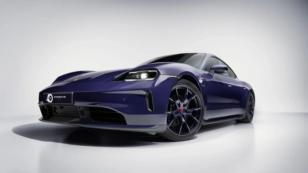 El Porsche 911 se viste de Ferragamo para celebrar 40 años en Italia 32 Motor16 El Porsche 911 se viste de Ferragamo para celebrar 40 años en Italia