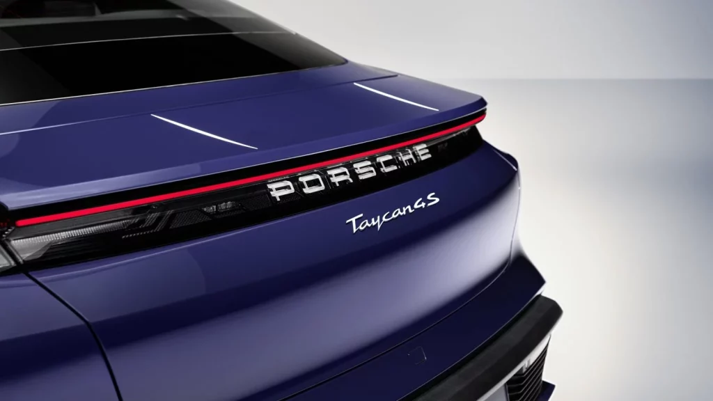 El Porsche 911 se viste de Ferragamo para celebrar 40 años en Italia 28 Motor16 El Porsche 911 se viste de Ferragamo para celebrar 40 años en Italia