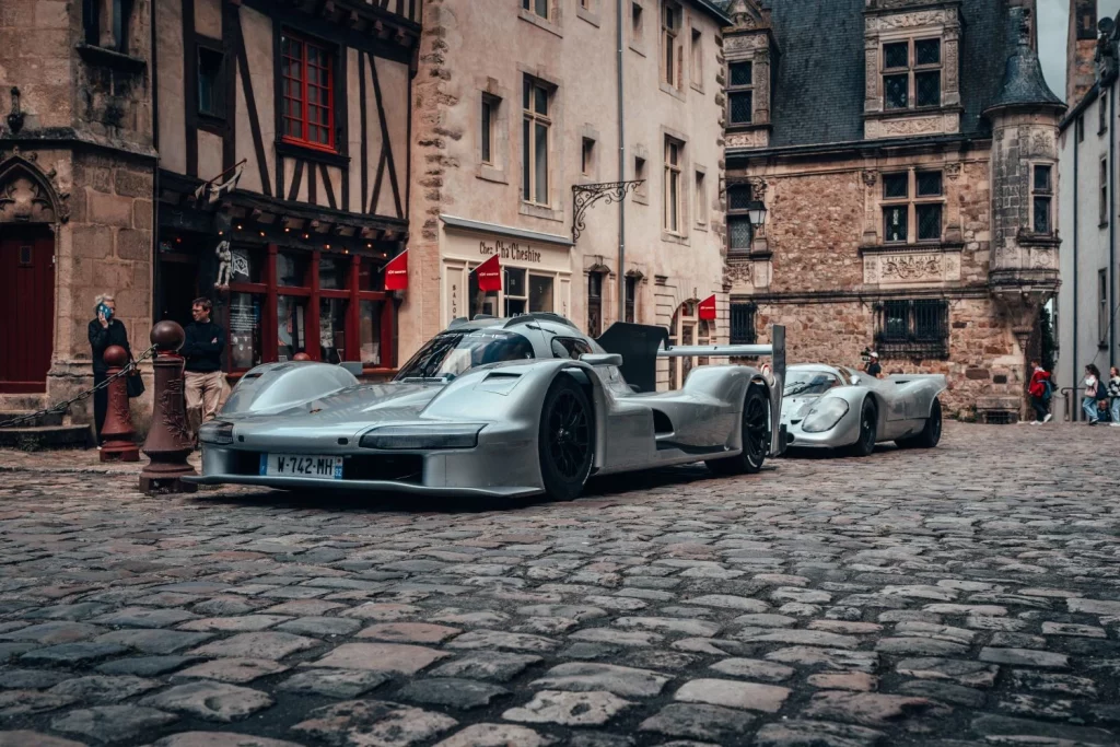 Este Porsche 963 RSP es un Hypercar de Le Mans “de calle”, es único, oficial y extremadamente radical 9 Motor16 Porsche 963 RSP