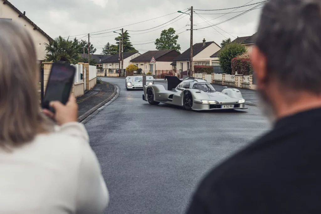 Este Porsche 963 RSP es un Hypercar de Le Mans “de calle”, es único, oficial y extremadamente radical 19 Motor16 Porsche 963 RSP