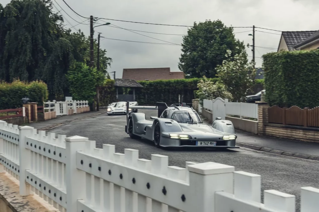Este Porsche 963 RSP es un Hypercar de Le Mans “de calle”, es único, oficial y extremadamente radical 22 Motor16 Porsche 963 RSP