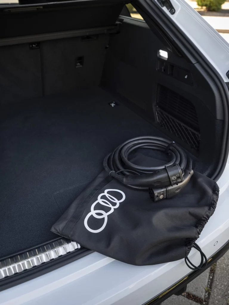 Primera prueba del Audi A5 e-hybrid: Un “eléctrico” que no te dejará colgado 54 Motor16 prueba nuevo audi a5 e hybrid 2025 11 Motor16