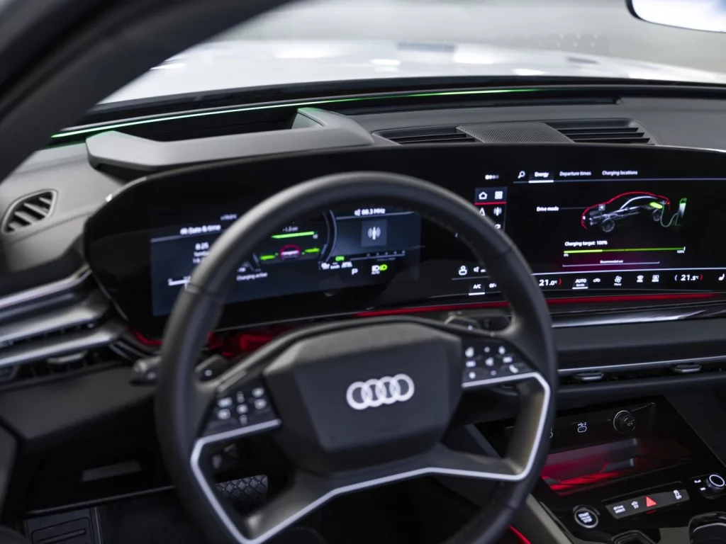 Primera prueba del Audi A5 e-hybrid: Un “eléctrico” que no te dejará colgado 22 Motor16 prueba nuevo audi a5 e hybrid 2025 51 Motor16