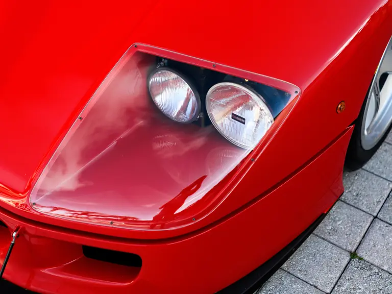 El Ferrari F40 que huele a nuevo récord es el número 14 de los 19 fabricados 12 Motor16 1993 Ferrari F40 LM Michelotto RM Sothebys 13 Motor16