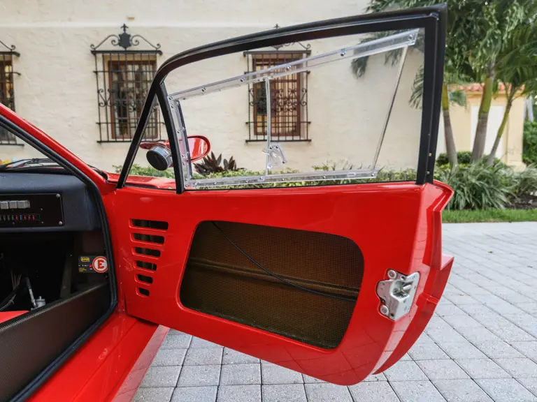 El Ferrari F40 que huele a nuevo récord es el número 14 de los 19 fabricados 33 Motor16 1993 Ferrari F40 LM Michelotto RM Sothebys 24 Motor16