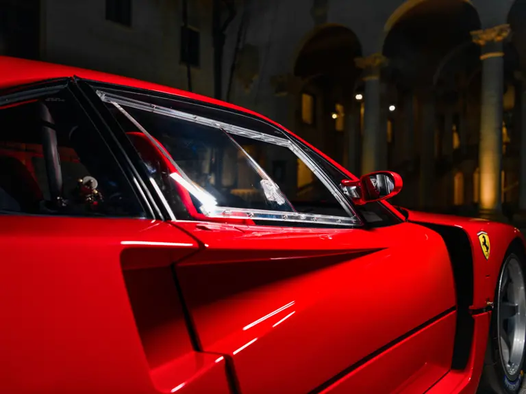 El Ferrari F40 que huele a nuevo récord es el número 14 de los 19 fabricados 21 Motor16 1993 Ferrari F40 LM Michelotto RM Sothebys 39 Motor16