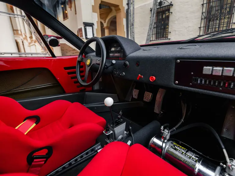 El Ferrari F40 que huele a nuevo récord es el número 14 de los 19 fabricados 29 Motor16 1993 Ferrari F40 LM Michelotto RM Sothebys 7 Motor16