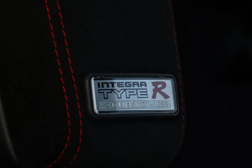 Acura Integra Type R: Ese olvidado que ha costado lo que un Porsche 911 Turbo 27 Motor16 2001 Acura Integra Type R BaT 2 Motor16