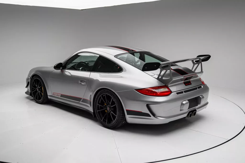 El Santo Grial de los Porsche 911 se pone a la venta por un precio desorbitado 8 Motor16 2011 Porsche 911 GT3 RS 4.0 Graham 10 Motor16