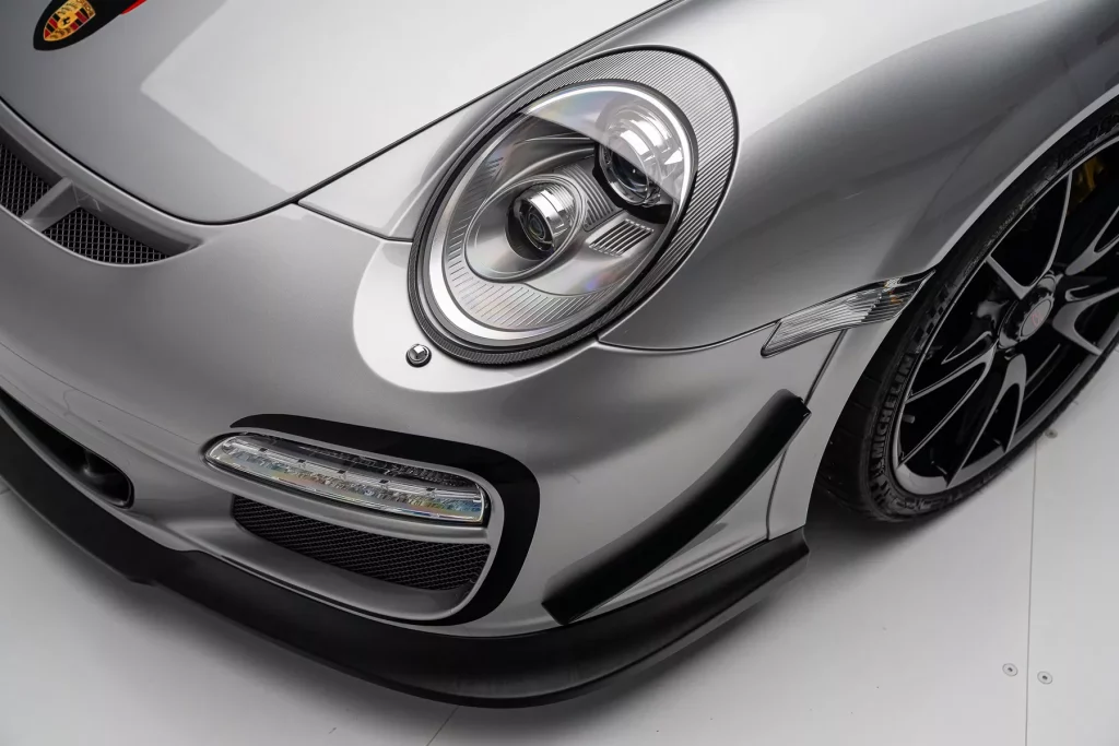 El Santo Grial de los Porsche 911 se pone a la venta por un precio desorbitado 11 Motor16 2011 Porsche 911 GT3 RS 4.0 Graham 15 Motor16