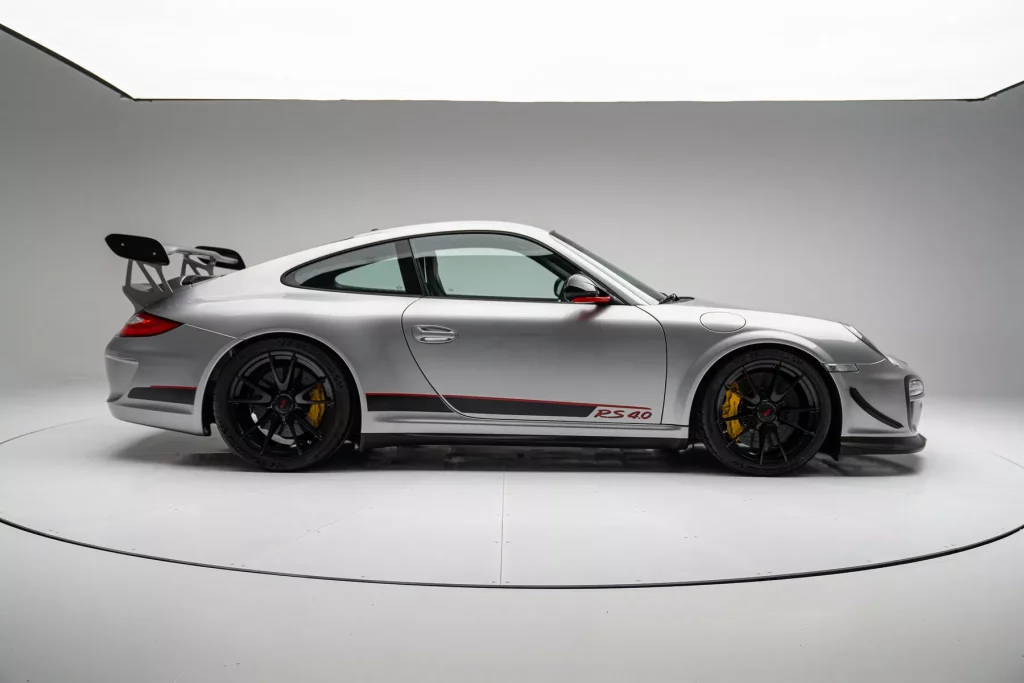 El Santo Grial de los Porsche 911 se pone a la venta por un precio desorbitado 7 Motor16 2011 Porsche 911 GT3 RS 4.0 Graham 4 Motor16