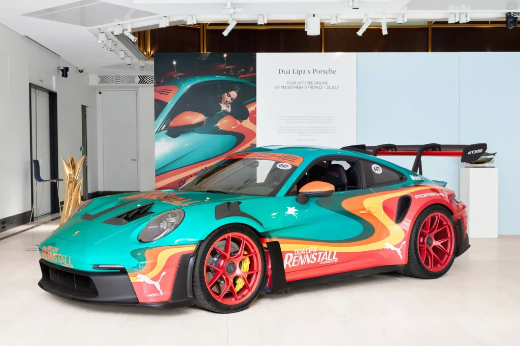 Esta será la única oportunidad de hacerte con el coche de Dua Lipa, una joya que es única en el mundo y que tiene una buena causa 1 Motor16 Dua Lipa Porsche 911 GT3 RS