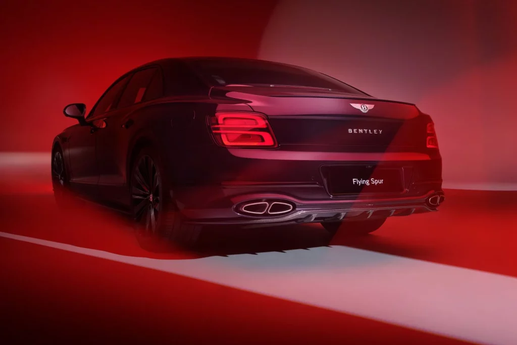 Akrapovic le pone banda sonora a los Bentley más exclusivos 3 Motor16 2025 Akrapovic escape Bentley 4 Motor16