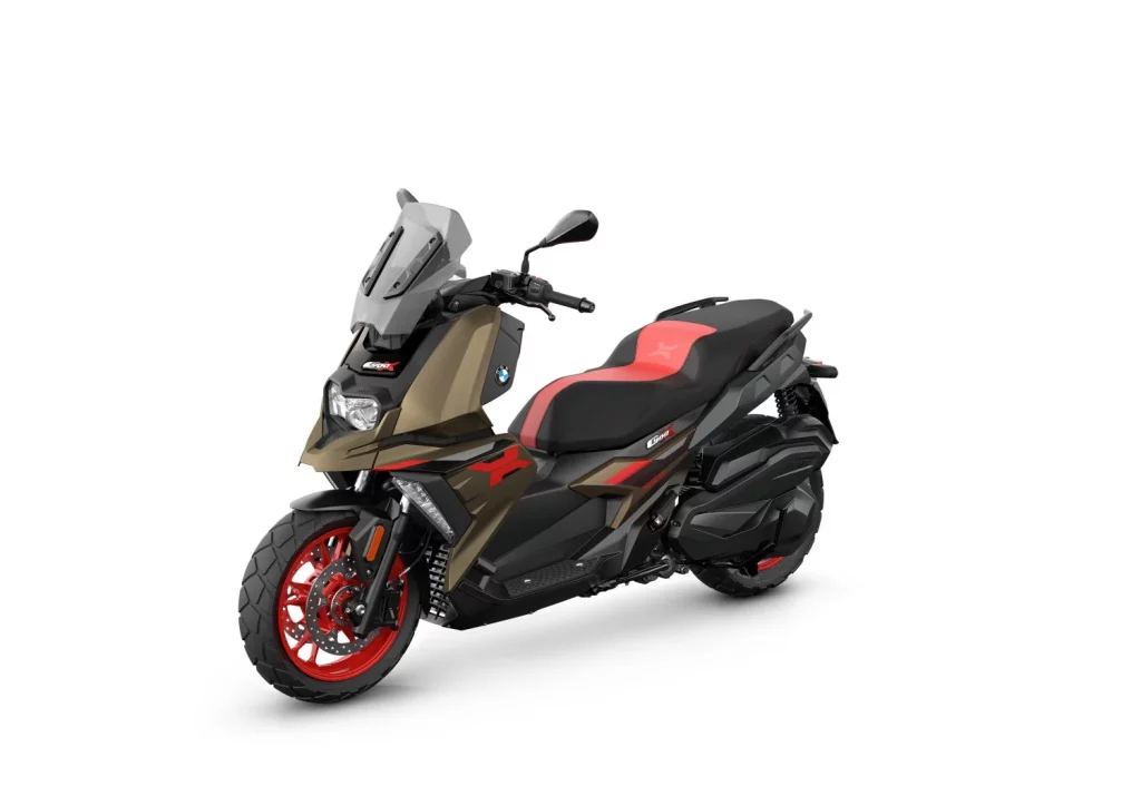 Si tienes el carné A2, BMW Motorrad pone la moto perfecta a tu disposición 2 Motor16 2025 BMW Motorrad. Carné A2. Imagen C400.