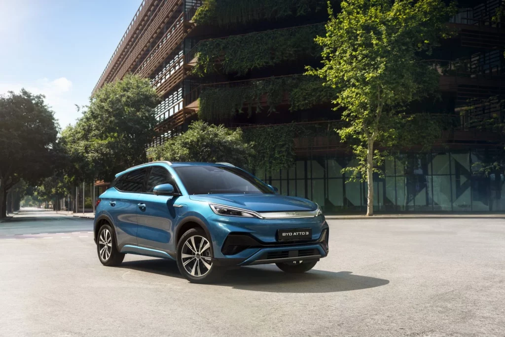 El BYD ATTO 3 ya tiene siete dígitos en todo el mundo 2 Motor16 2025 BYD ATTO 3. Imagen estática.