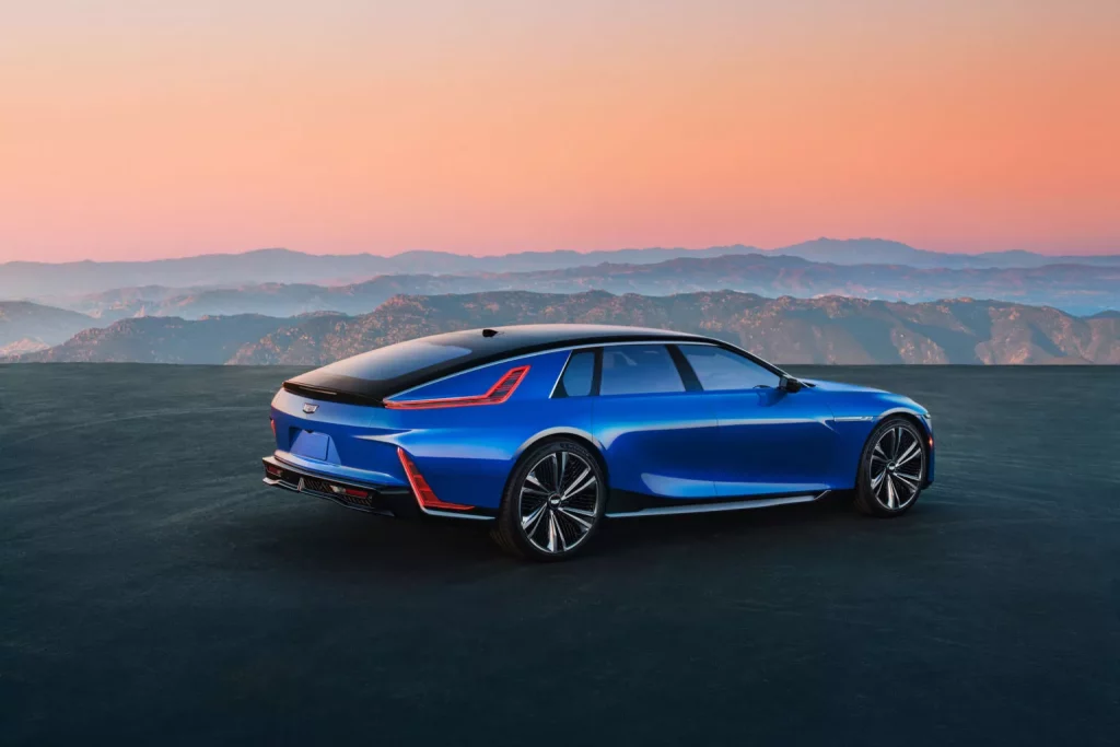 Cadillac Celestiq: La joya eléctrica con la que retan a Bentley y Rolls-Royce 12 Motor16 2025 Cadillac Celestiq 8 Motor16