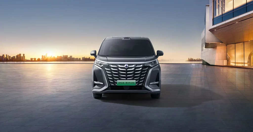2025 Denza D9 China 2 Motor16