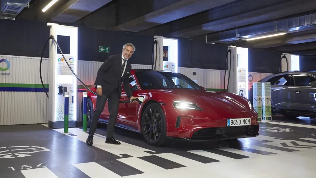 2025 Electrolinera Madrid Porsche 8 Motor16