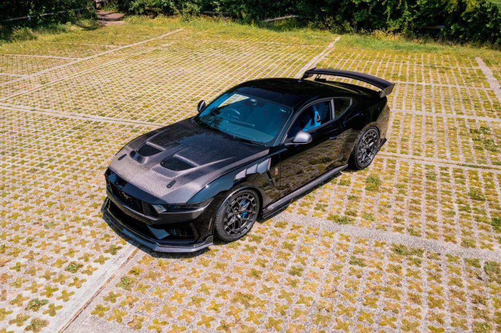 Este Ford Mustang es casi tan potente como un GTD y lo puedes comprar en Europa 7 Motor16 2025 Ford Mustang Clive Sutton 7 Motor16