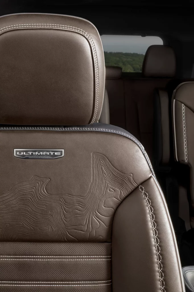El GMC Acadia se vuelve aún más lujoso con este exclusivo acabado 11 Motor16 2025 GMC Acadia Denali Ultimate 7 Motor16