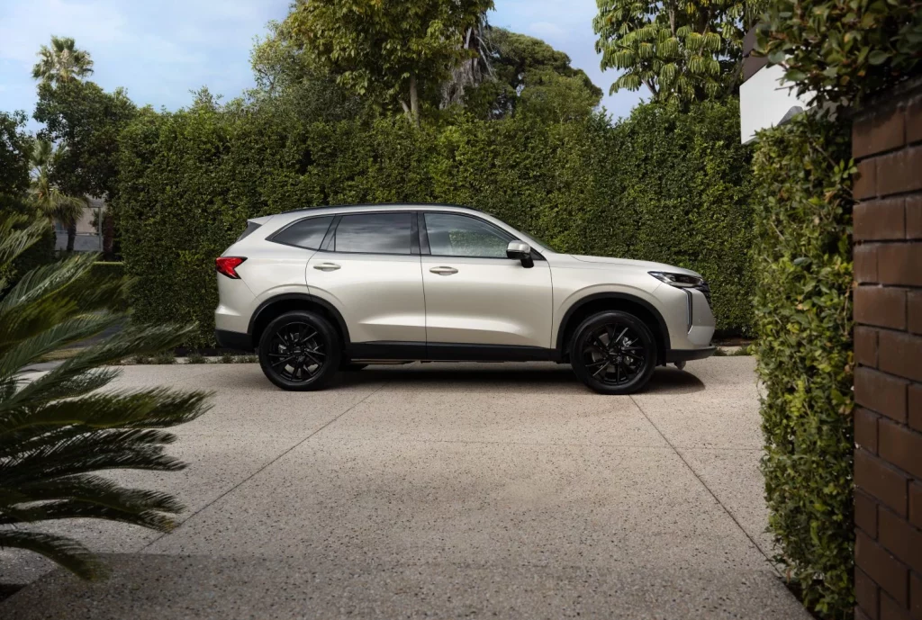 GWM Haval H6: El SUV para aniquilar a los reyes del segmento llega a Australia desde 20.000 euros 3 Motor16 2025 GWM Haval H6. Australia. Imagen lateral.