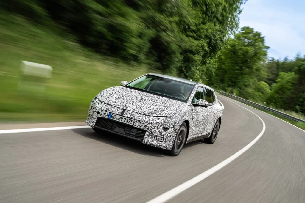 2025 Kia EV4 Nurburgring Test 1 Motor16