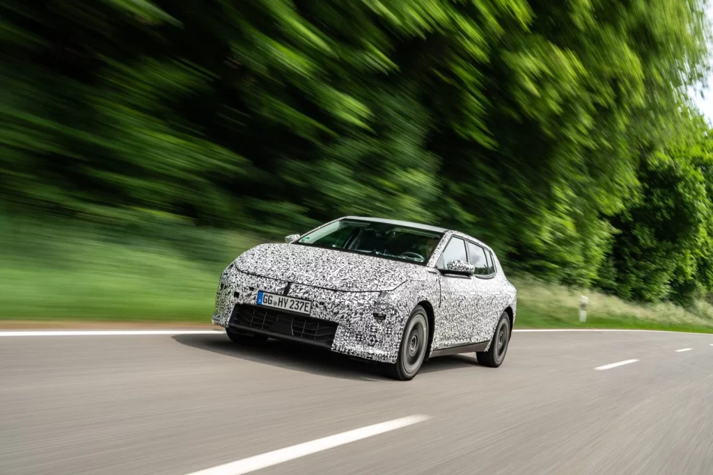 2025 Kia EV4 Nurburgring Test 13 Motor16
