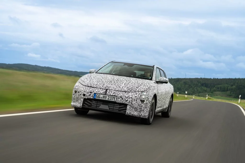 2025 Kia EV4 Nurburgring Test 4 Motor16
