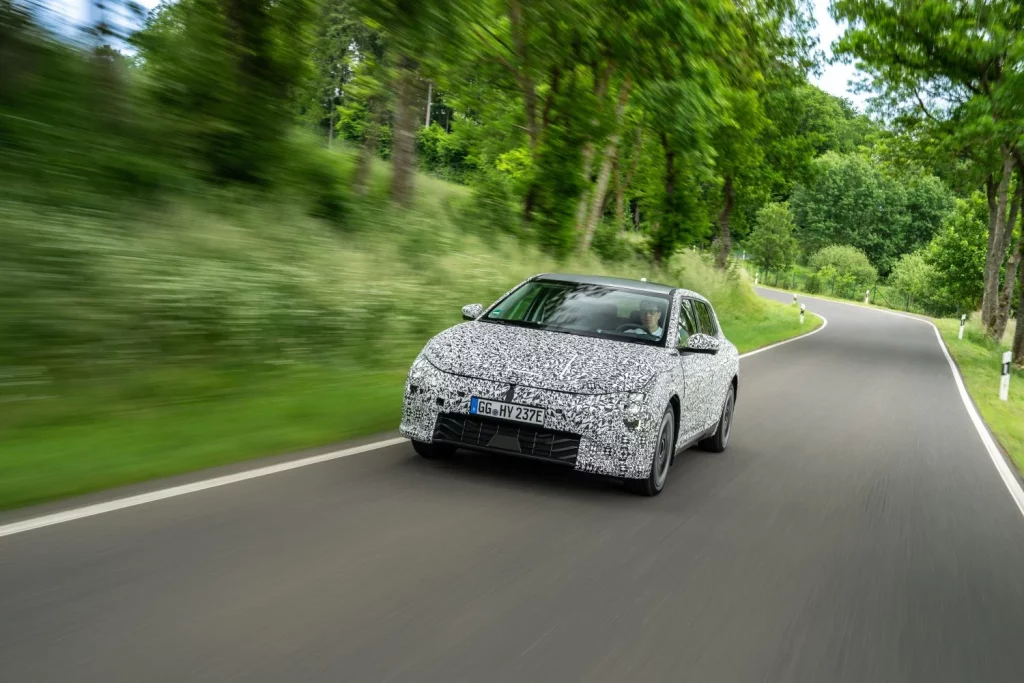 2025 Kia EV4 Nurburgring Test 8 Motor16