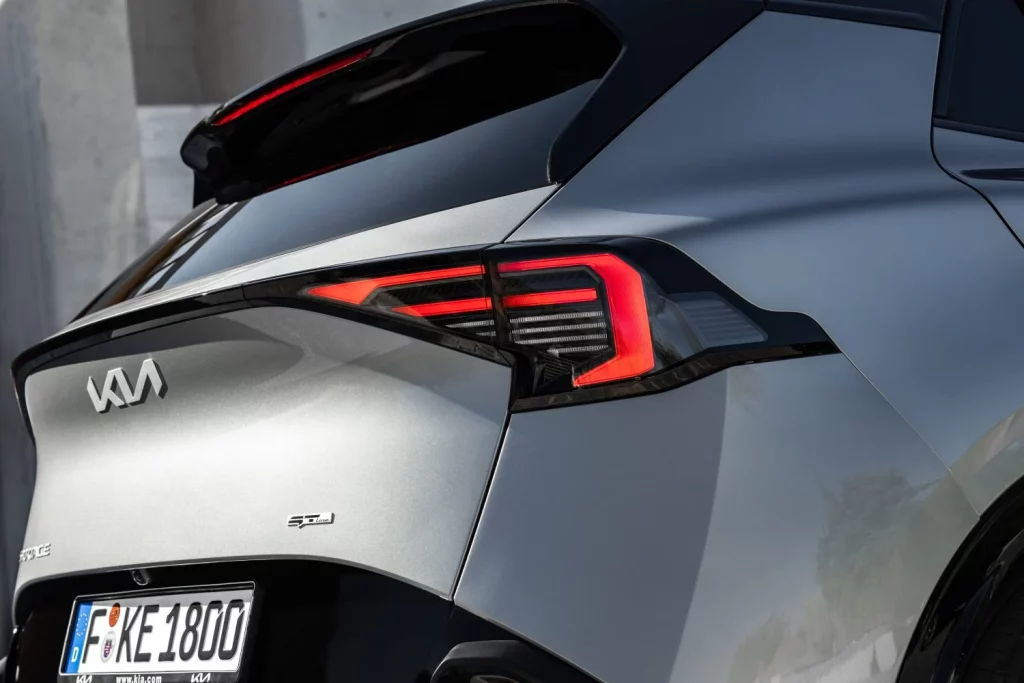 Conducimos el nuevo Kia Sportage: Cuando evolucionar es mejor que revolucionar 15 Motor16 2025 Kia Sportage Al Volante 14 Motor16