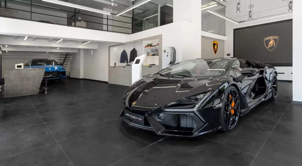 2025 Lamborghini Marbella. Imagen interior.