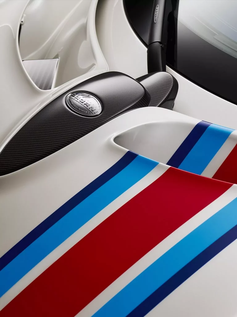 2025 Pagani Utopia The Coyote 10 Motor16