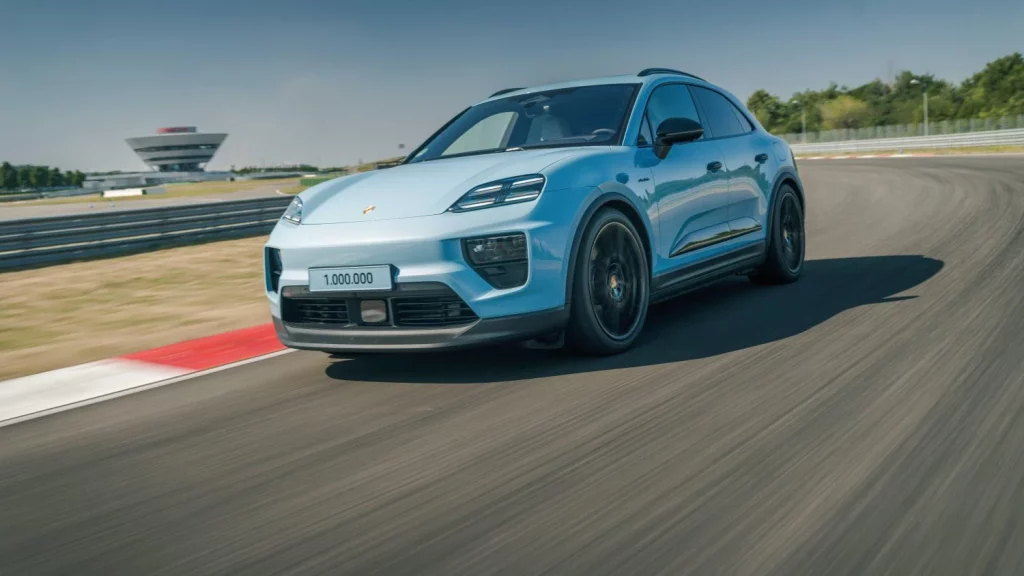 2025 Porsche Macan 1 millon 12 Motor16