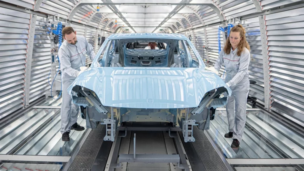 2025 Porsche Macan 1 millon 6 Motor16