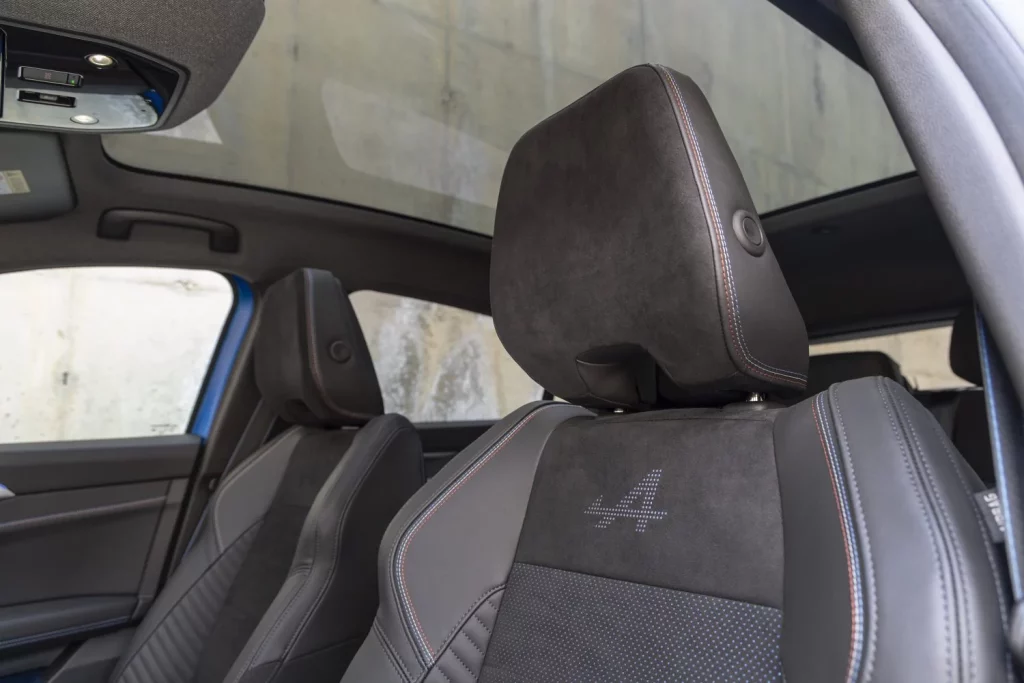 Renault Rafale hyper hybrid E-Tech. Probamos un SUV PHEV para volar a ras del suelo 36 Motor16 2025 Renault Rafale PHEV Prueba 29 Motor16