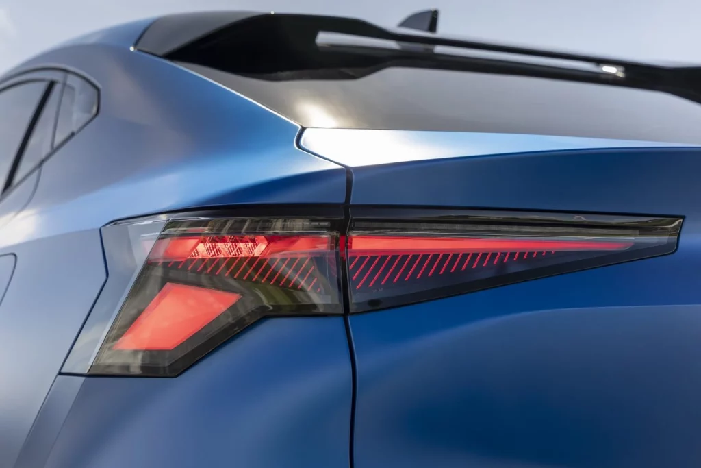 Renault Rafale hyper hybrid E-Tech. Probamos un SUV PHEV para volar a ras del suelo 19 Motor16 2025 Renault Rafale PHEV Prueba 7 Motor16