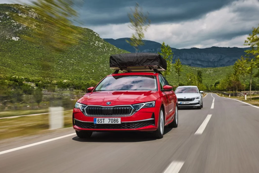 Las versiones 4x4 de los Škoda Octavia y Karoq son la clave para explorar Albania 25 Motor16 2025 Skoda Octavia Karoq Albania 20 Motor16