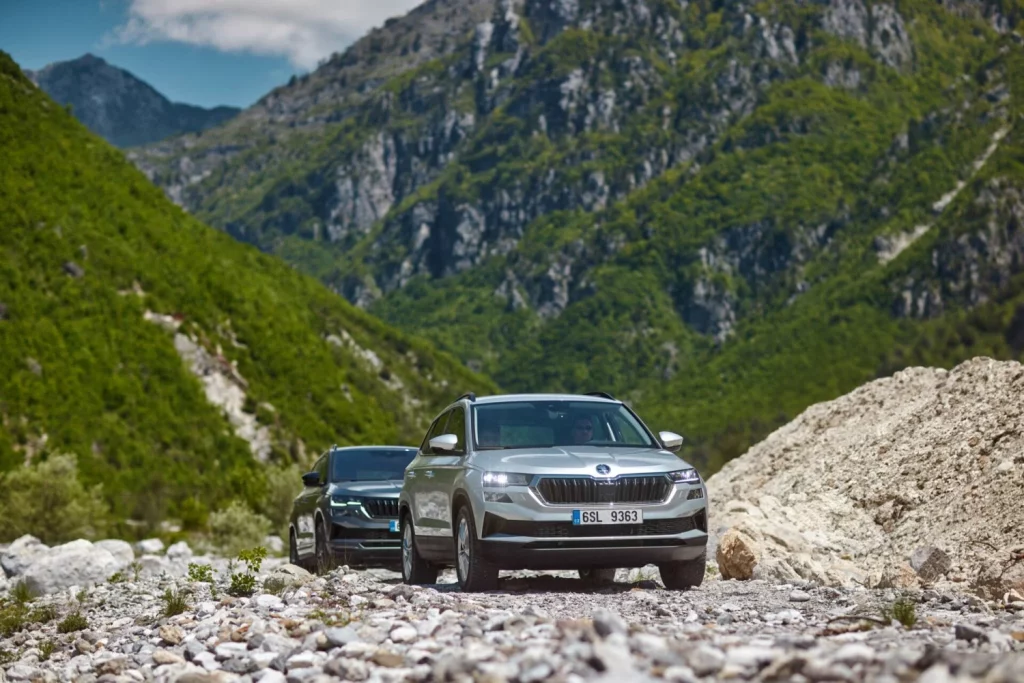 Las versiones 4x4 de los Škoda Octavia y Karoq son la clave para explorar Albania 45 Motor16 2025 Skoda Octavia Karoq Albania 40 Motor16
