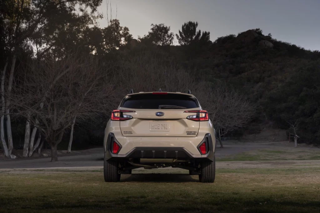 El Subaru Crosstrek Hybrid tiene un 'peaje' de solo 1.725 euros 16 Motor16 2025 Subaru Crosstrek Hybrid 6 Motor16