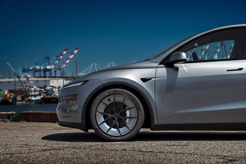 Calzar tu Tesla con unas llantas indestructibles ahora es posible 18 Motor16 2025 Unplugged llantas Tesla Model 3 Y 15 Motor16